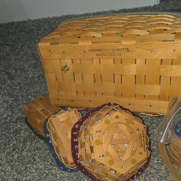 Longaberger Woven Baskets with Multicolor Liners - Picture 4 of 6